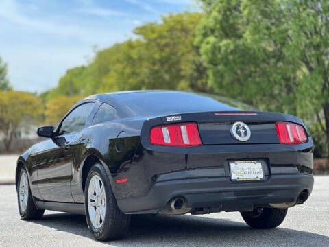 2012 Ford Mustang V6
