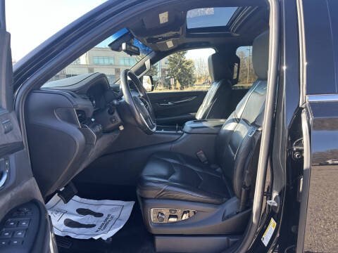 2018 Cadillac Escalade ESV Platinum