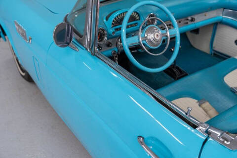 1956 Ford Thunderbird