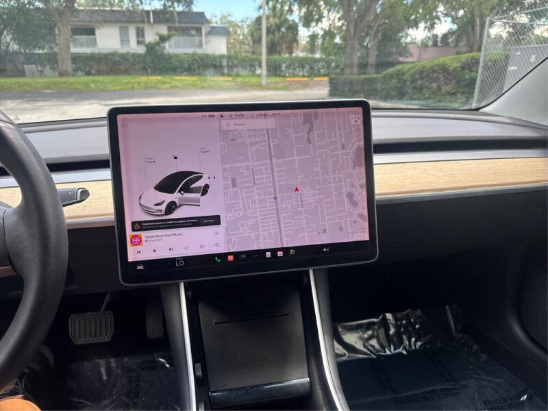 2020 Tesla Model 3 Standard Range