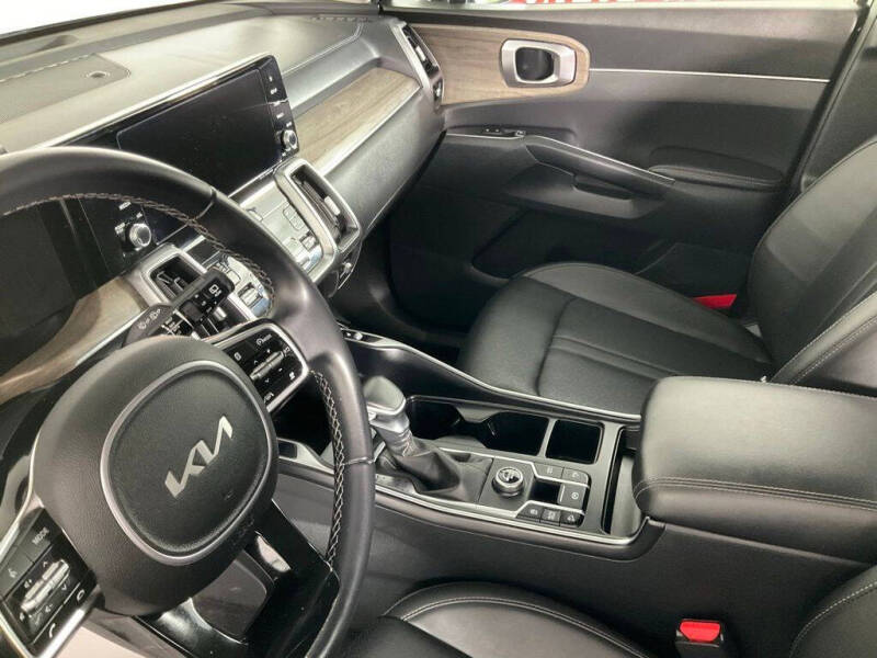 2023 Kia Sorento EX