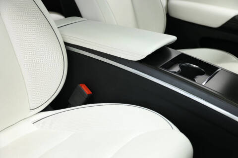 2022 Tesla Model X Plaid