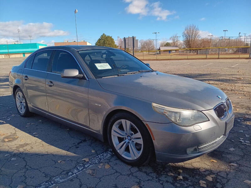 2010 BMW 5 Series 528i