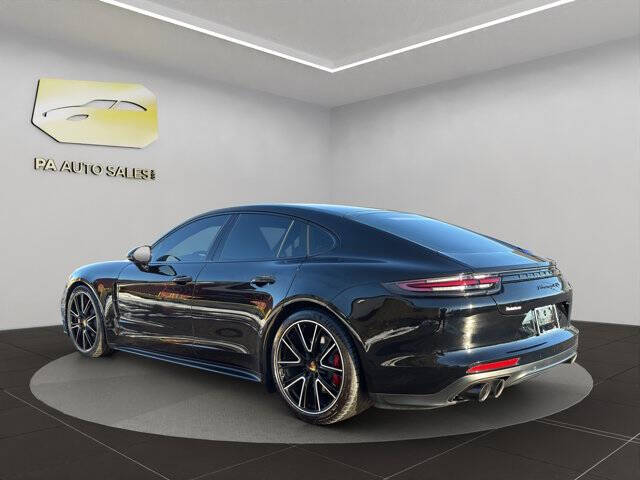 2020 Porsche Panamera GTS