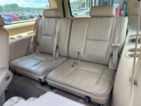 2011 Chevrolet Suburban LT