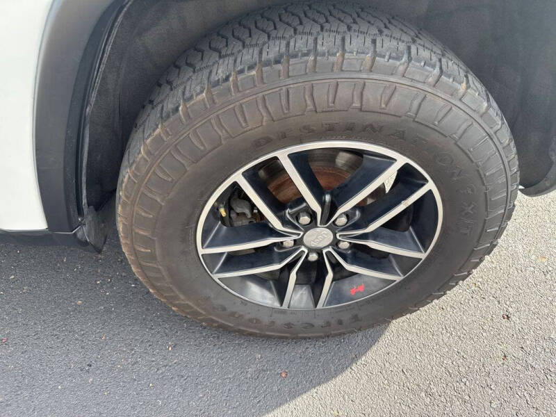 2017 Jeep Grand Cherokee Trailhawk