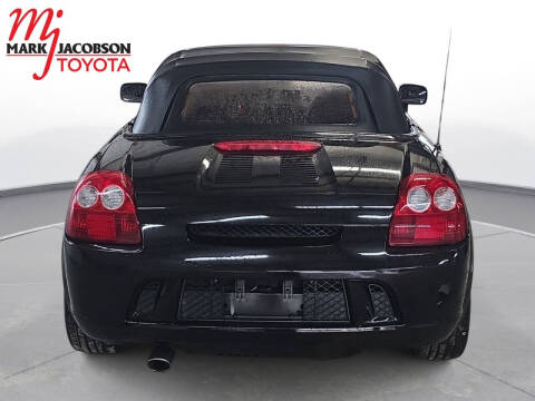 2003 Toyota MR2 Spyder