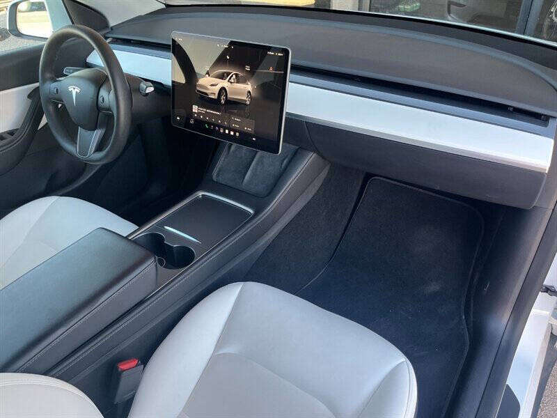 2022 Tesla Model Y Long Range