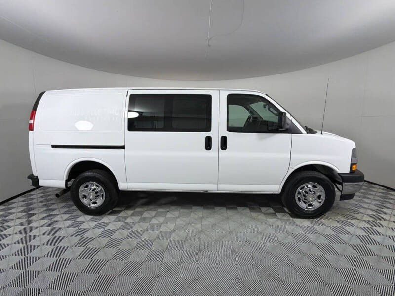 2020 Chevrolet Express 2500
