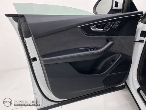 2019 Audi Q8 quattro Prestige 55 TFSI