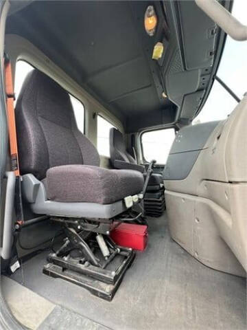 2014 Freightliner Cascadia