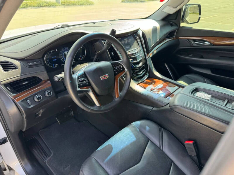 2017 Cadillac Escalade Premium Luxury