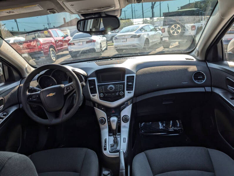 2016 Chevrolet Cruze Limited 1LT Auto