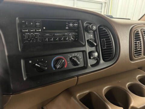 1999 Dodge Ram Van 1500