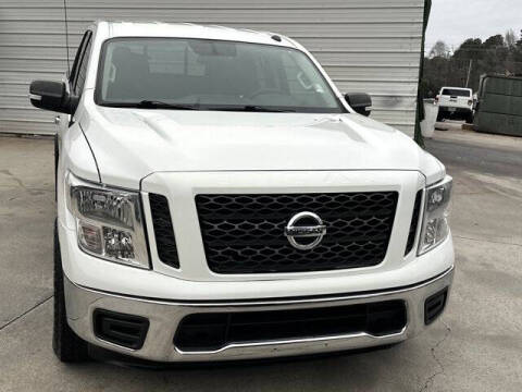 2019 Nissan Titan SV