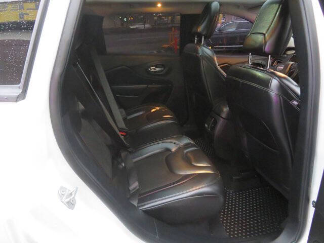 2020 Jeep Cherokee Trailhawk