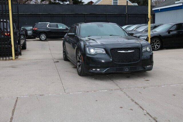 2015 Chrysler 300 for sale at F & M AUTO SALES in Detroit MI