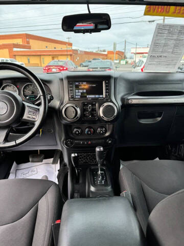 2017 Jeep Wrangler Unlimited Sport