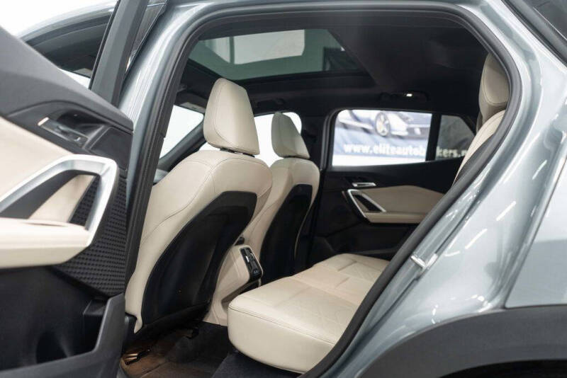 2025 BMW X2 xDrive28i