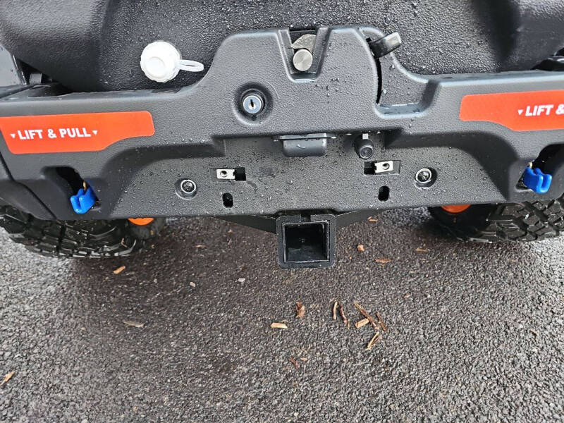 2025 Evolution D-Max 4