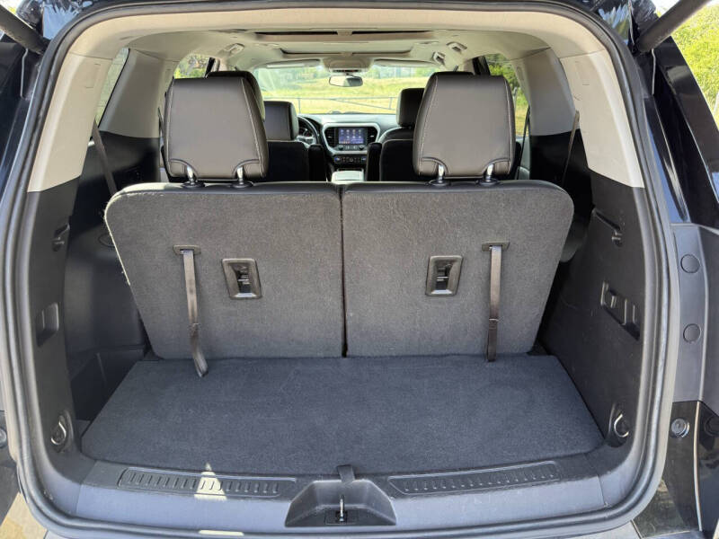 2020 GMC Acadia SLT