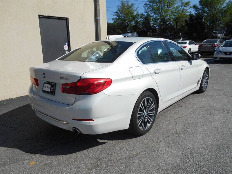 2019 BMW 5 Series 530i