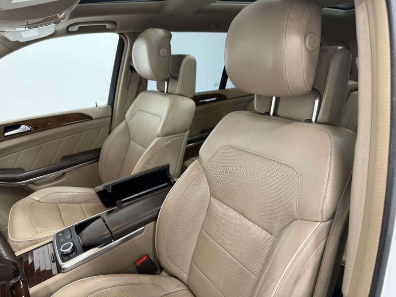 2013 Mercedes-Benz GL-Class GL 550 4MATIC