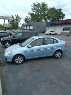 2009 Hyundai Accent for sale at D and D All American Financing in Warren MI