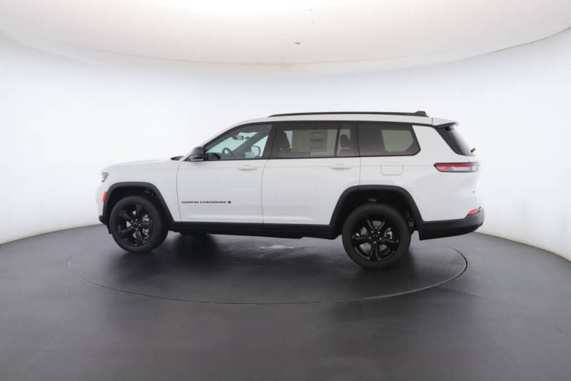 2025 Jeep Grand Cherokee L Altitude X