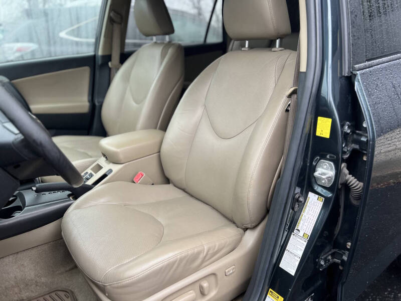 2010 Toyota RAV4 Limited