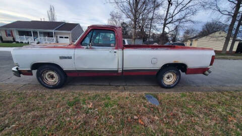 1988 Dodge D100 Pickup