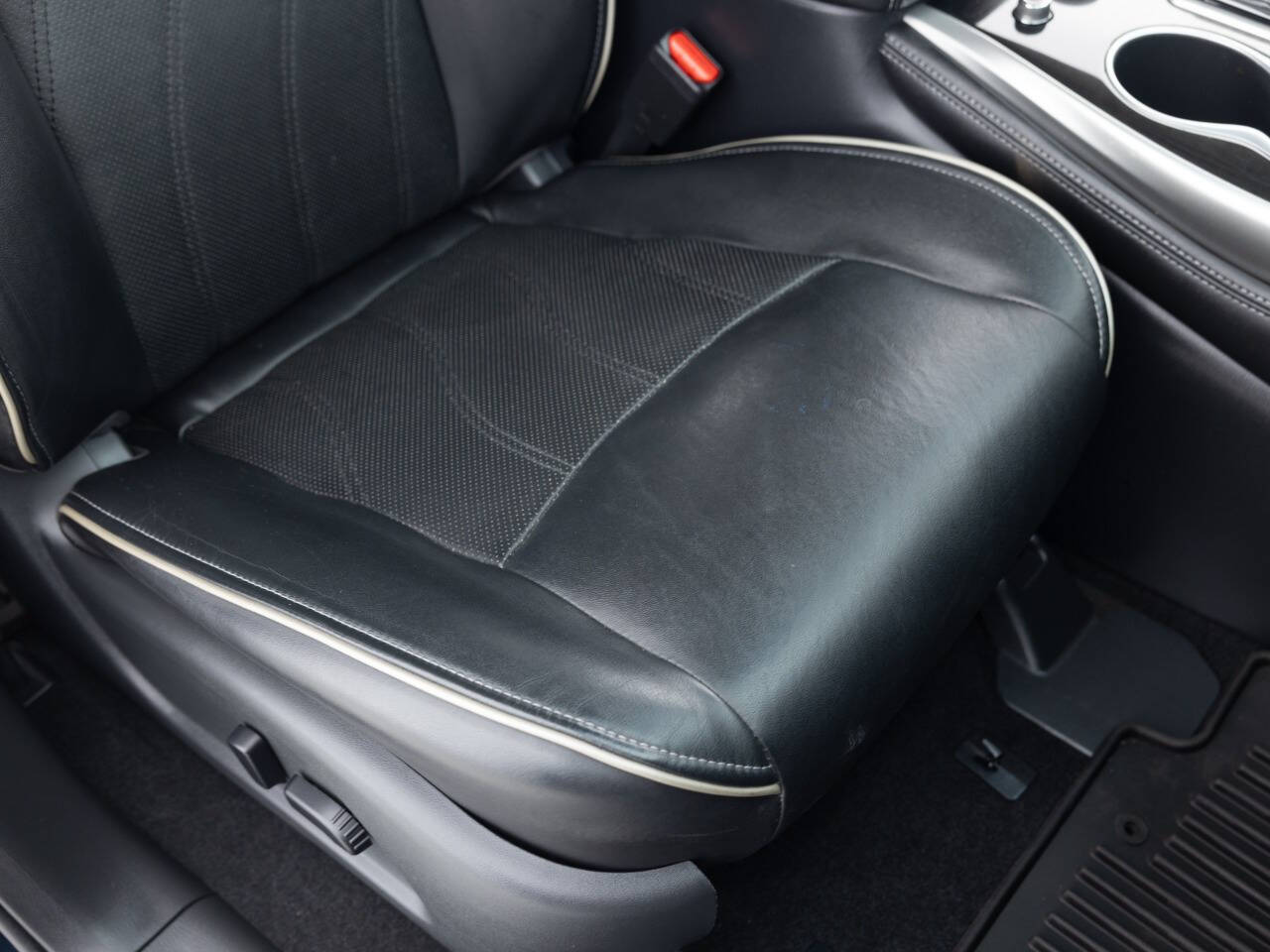 Used Car 2017 Infiniti Qx60  Base Awd 4dr Suv For Sale Under $15,000 In Coal City, Illinois