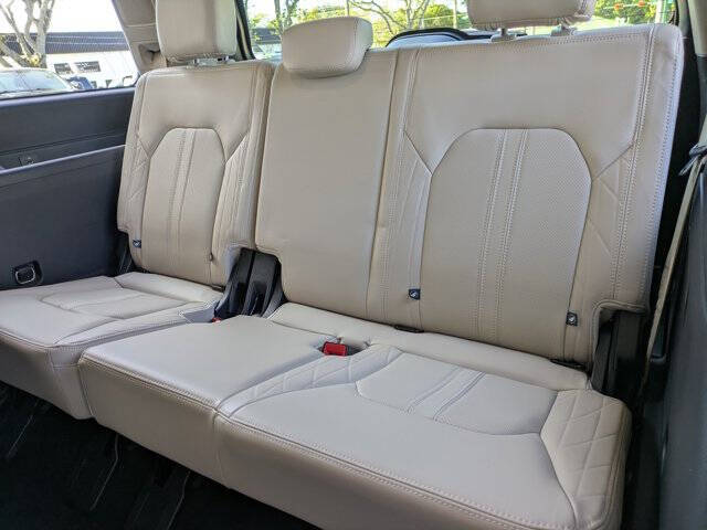 2022 Ford Expedition Platinum