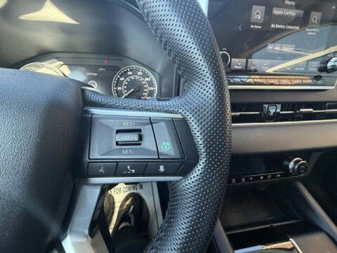 2023 Mitsubishi Outlander SE Special Edition