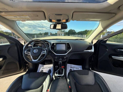 2018 Jeep Cherokee Latitude Plus