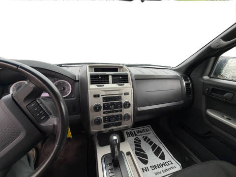 2010 Ford Escape XLT