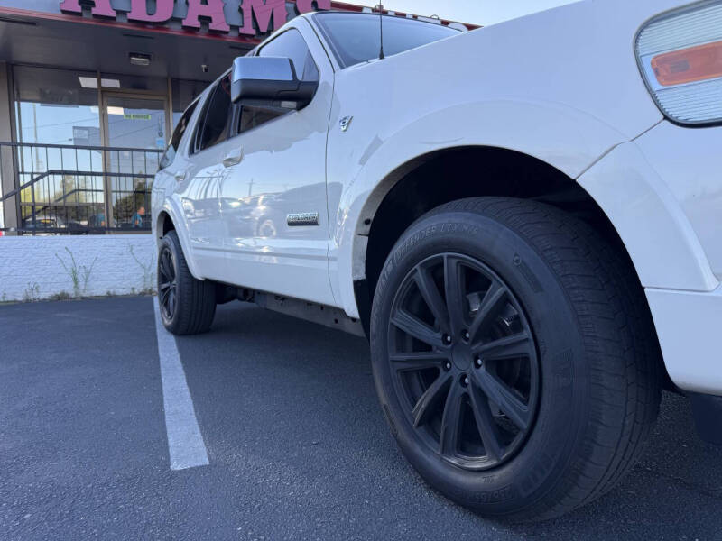 2008 Ford Explorer Limited