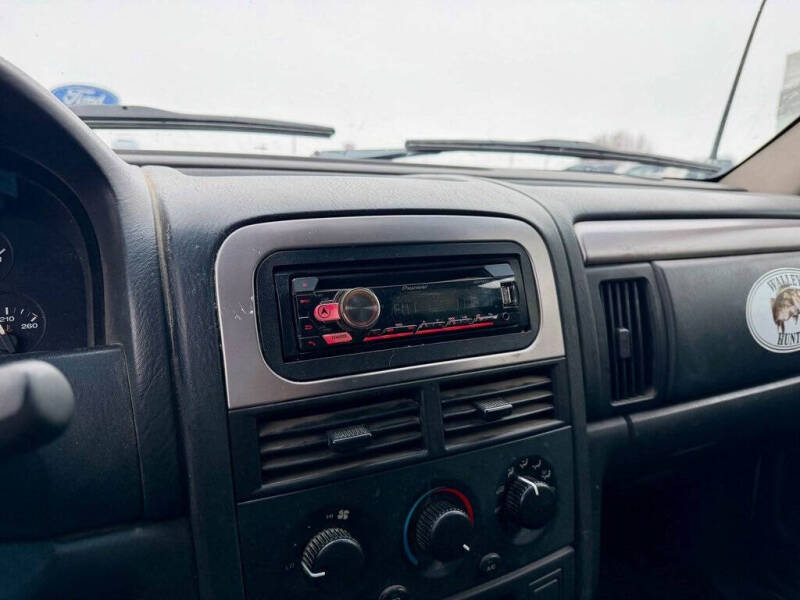 2004 Jeep Grand Cherokee Laredo