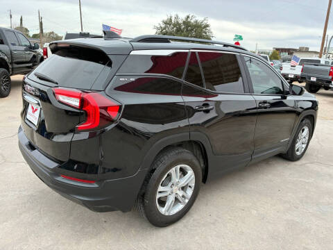 2022 GMC Terrain SLE