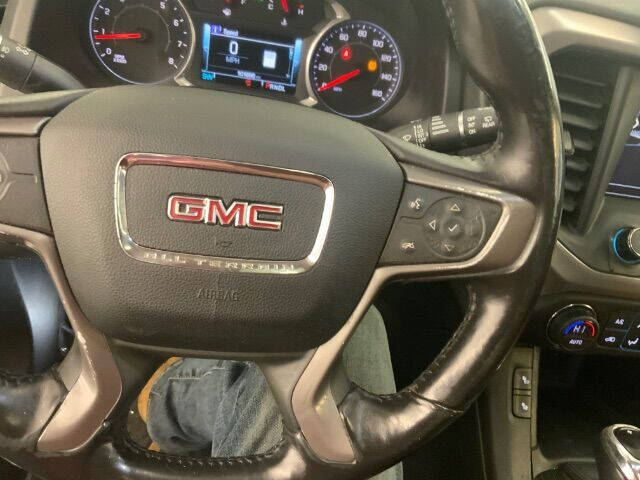 2017 GMC Acadia SLT-1