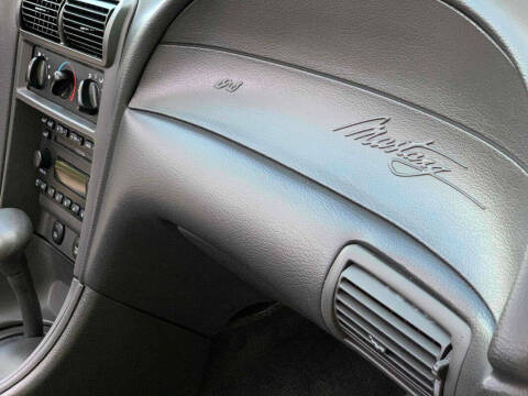 2003 Ford Mustang Premium