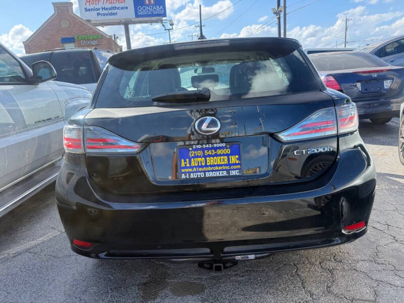 2012 Lexus CT 200h