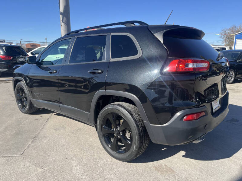 2016 Jeep Cherokee Latitude Altitude
