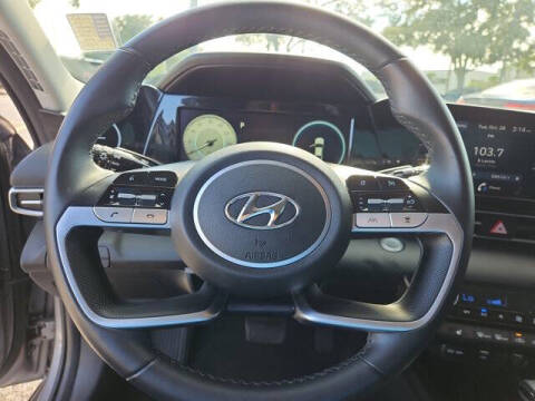 2022 Hyundai Elantra