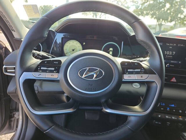 2022 Hyundai Elantra