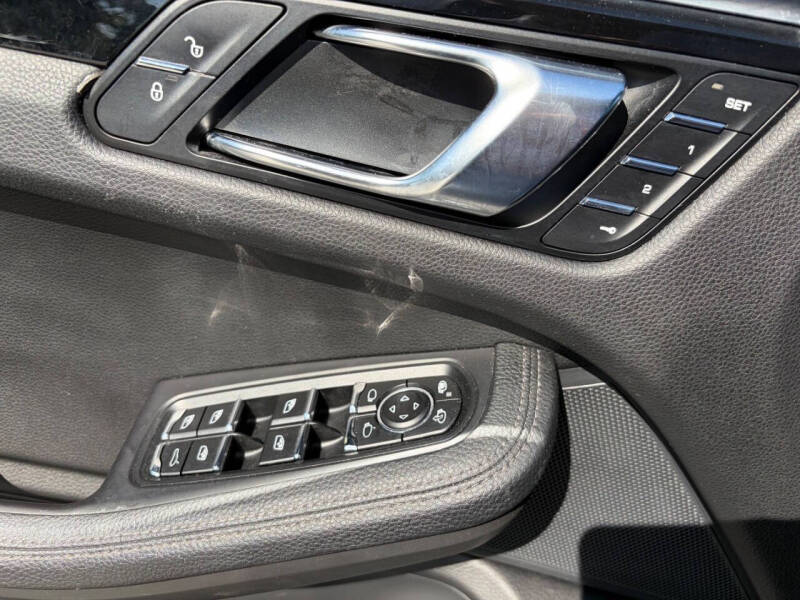 2018 Porsche Macan