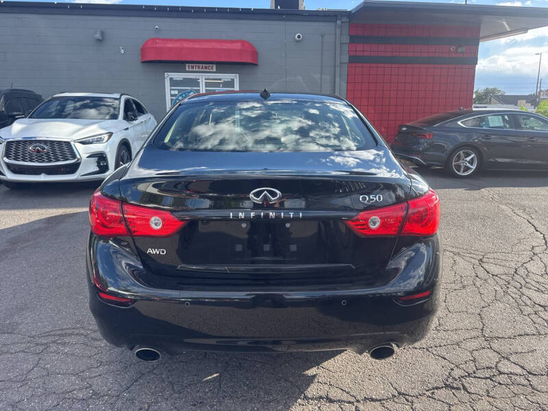 2017 Infiniti Q50 2.0T Premium
