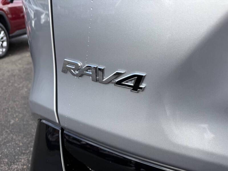 2025 Toyota RAV4 Plug-in Hybrid XSE