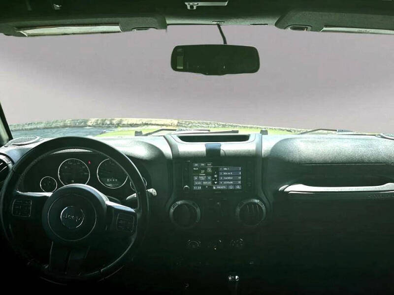 2017 Jeep Wrangler Unlimited Willys Wheeler W