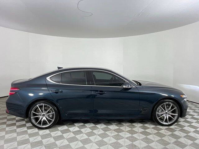 2025 Genesis G70